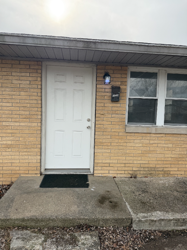 1029 E Walnut St #1 - Photo 5 of 5