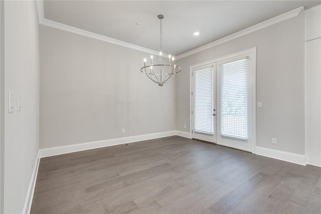 308 Burgess Walk - Photo 7 of 36