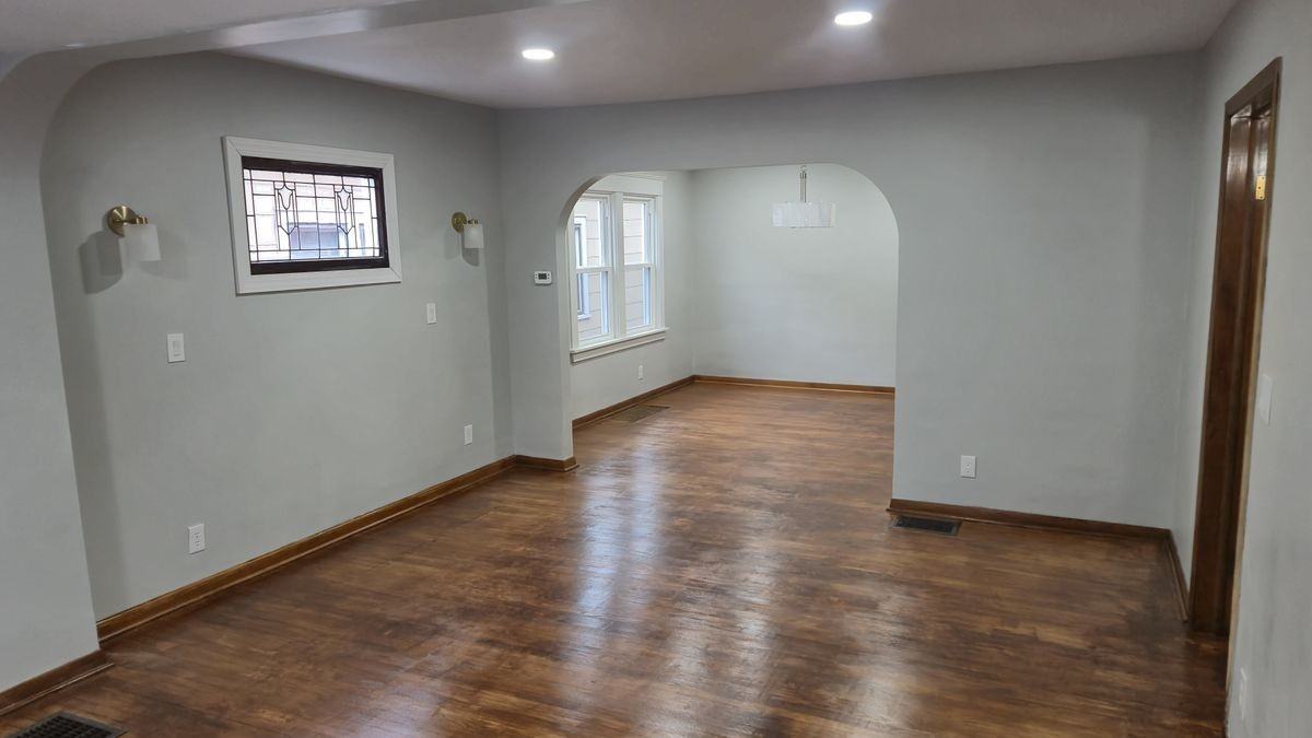 68 Berwyn Ave - Photo 3 of 13