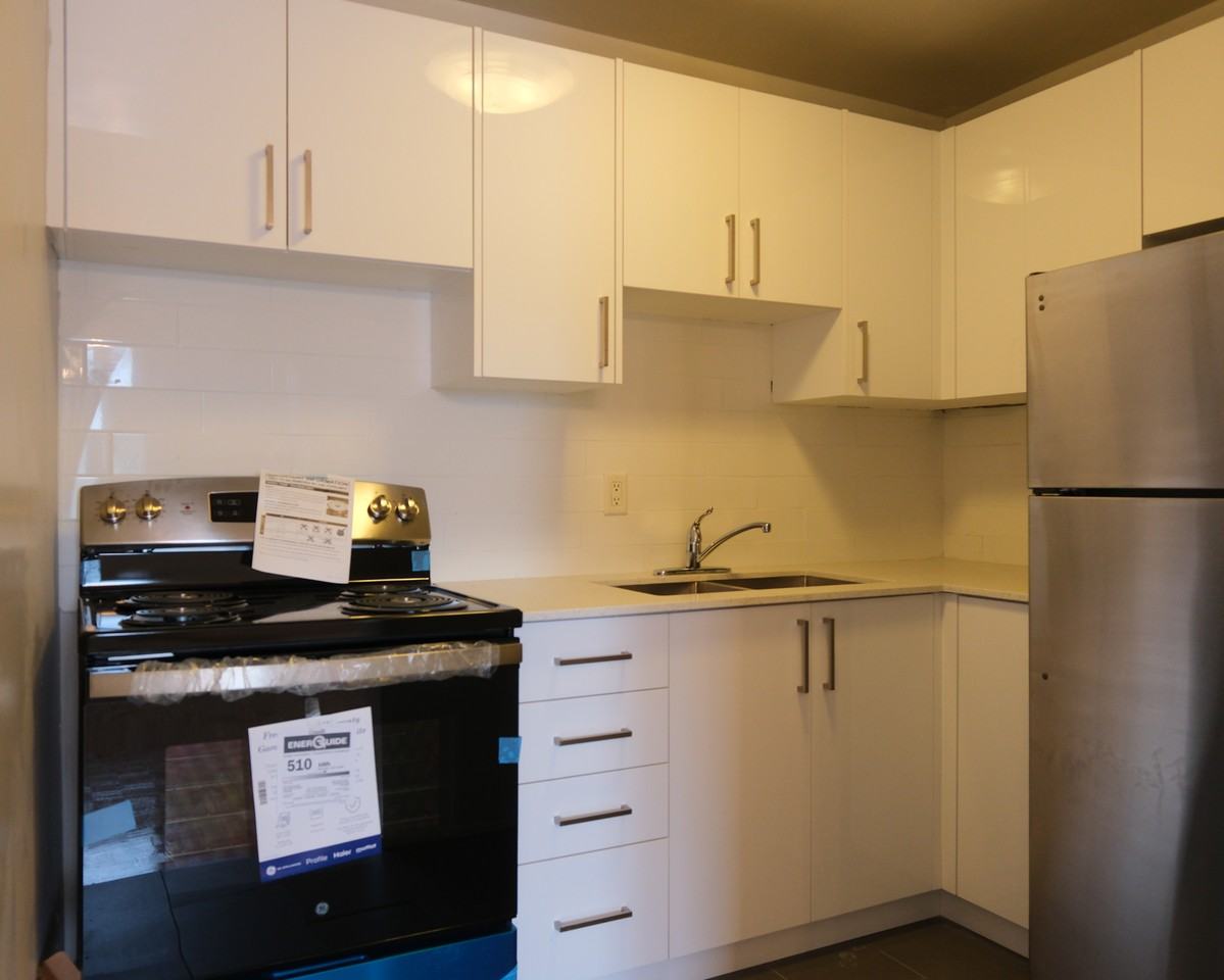 Cedar Hill - Photo 5 of 9