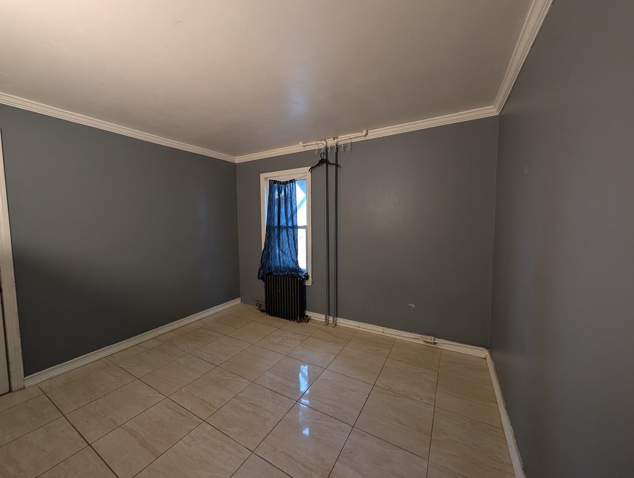 294 Tolland Street - Photo 3 of 9