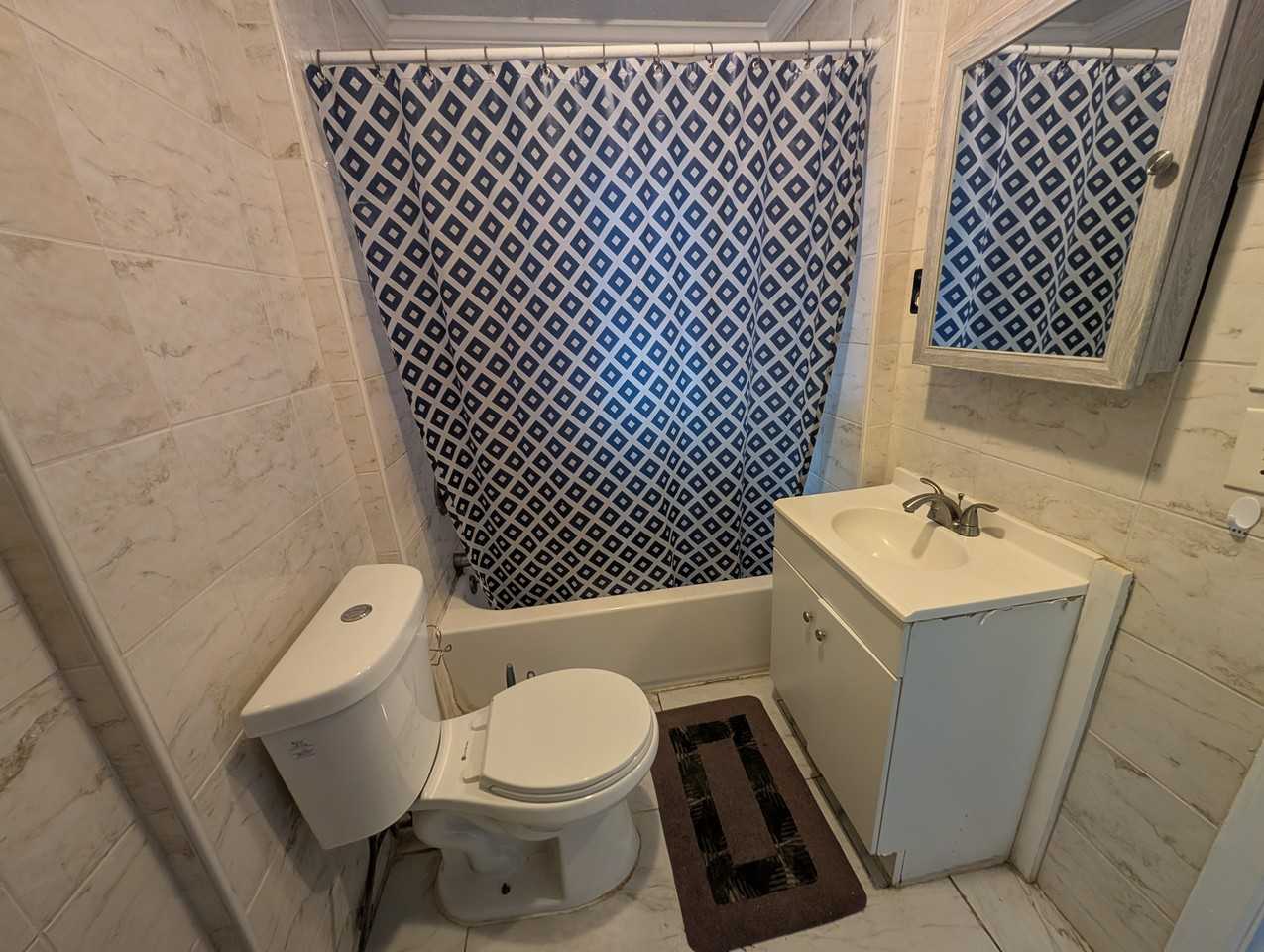 294 Tolland Street - Photo 7 of 9