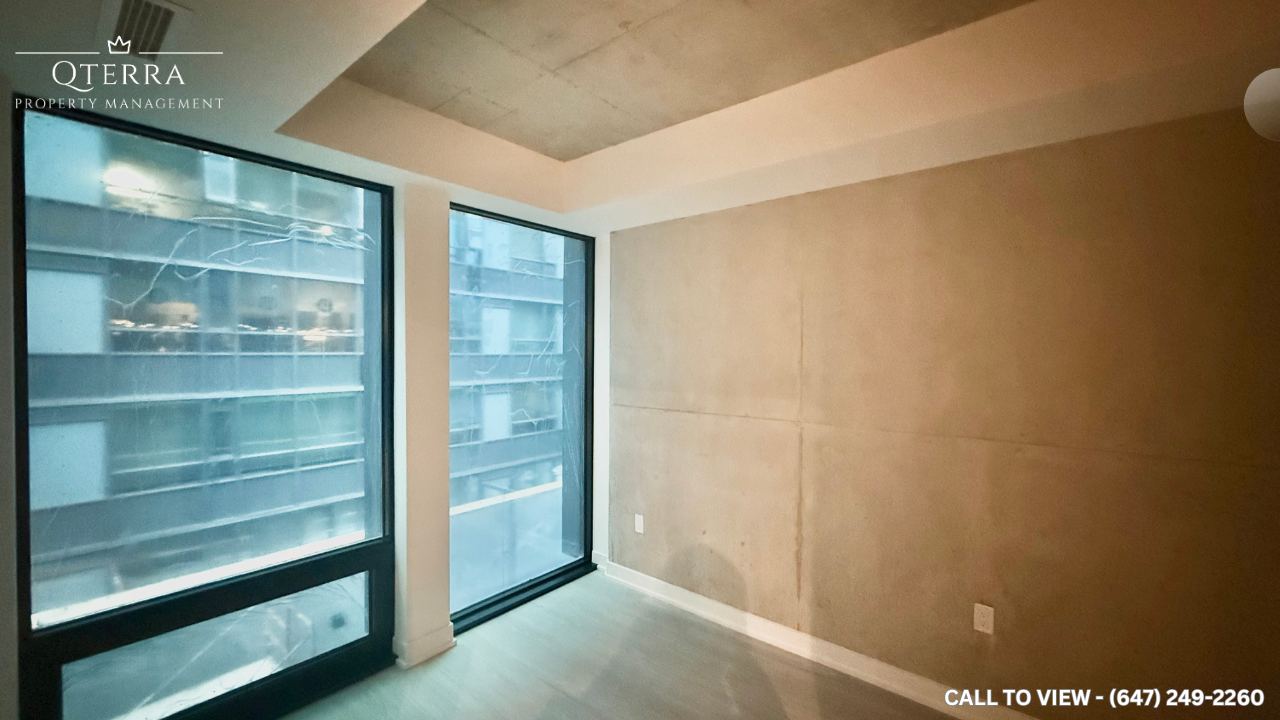 284 King St E - Photo 4 of 6