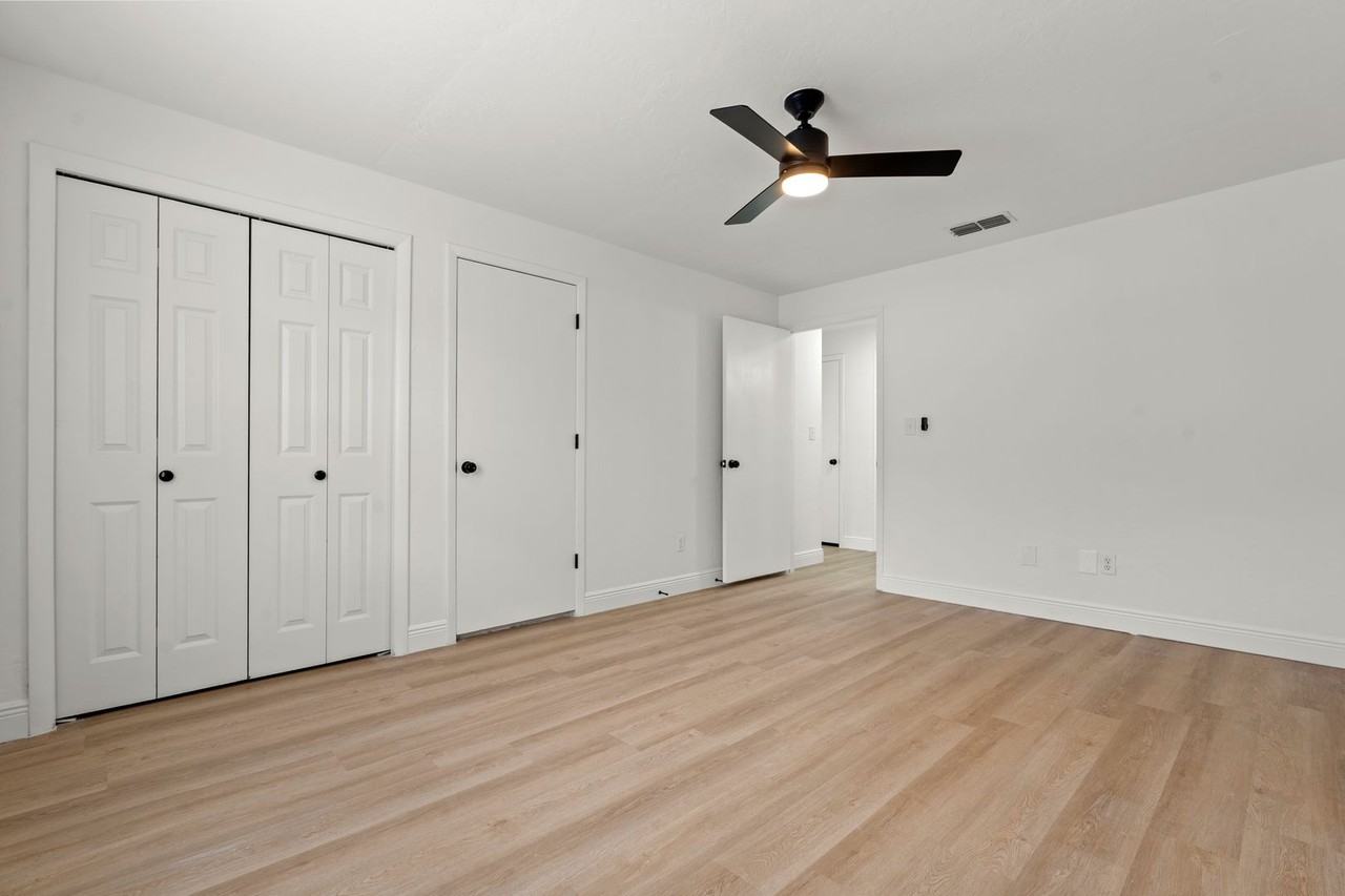 2 Bedroom/1 Bathroom Move - Photo 2 of 14