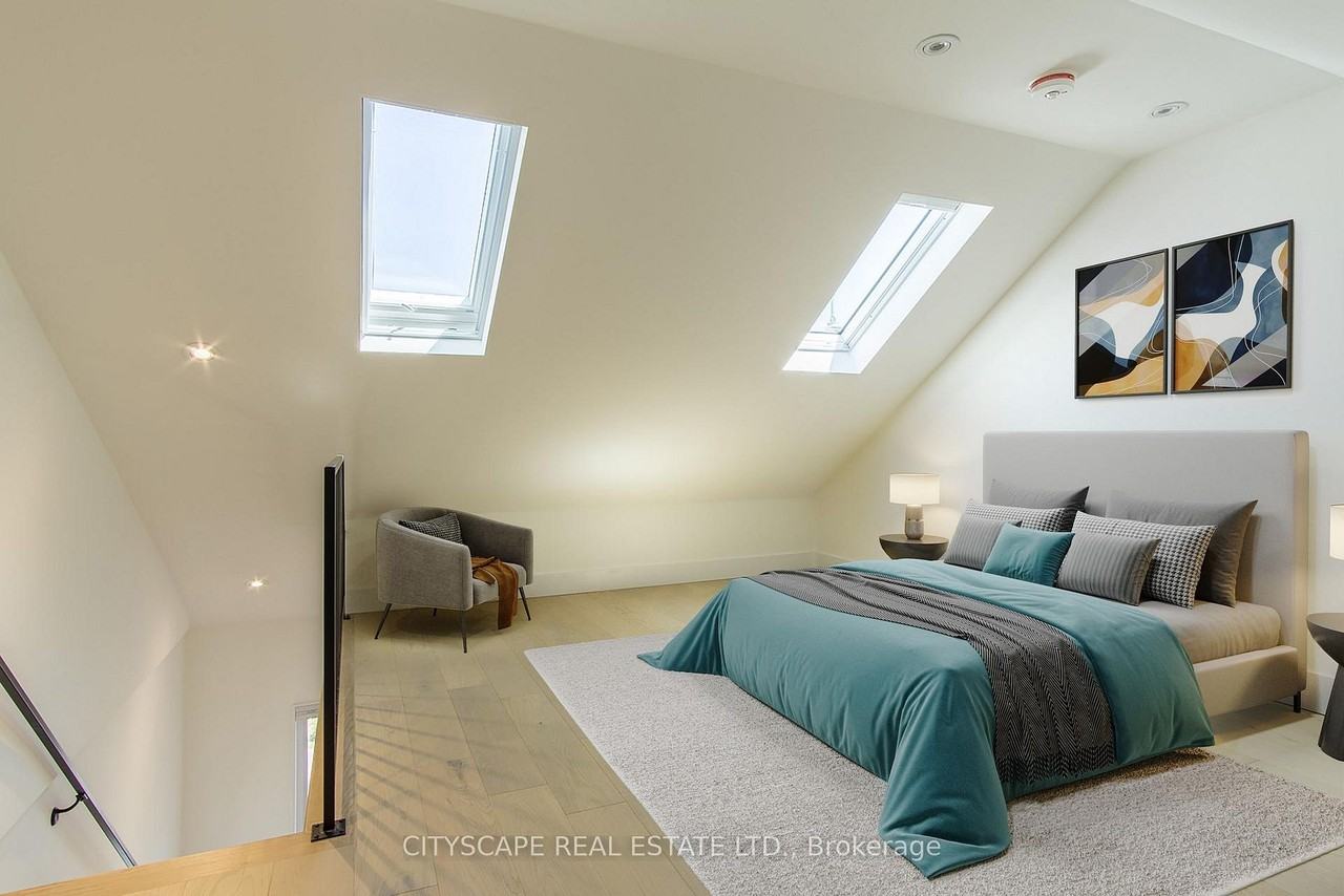 98 Manning Avenue - Photo 7 of 8