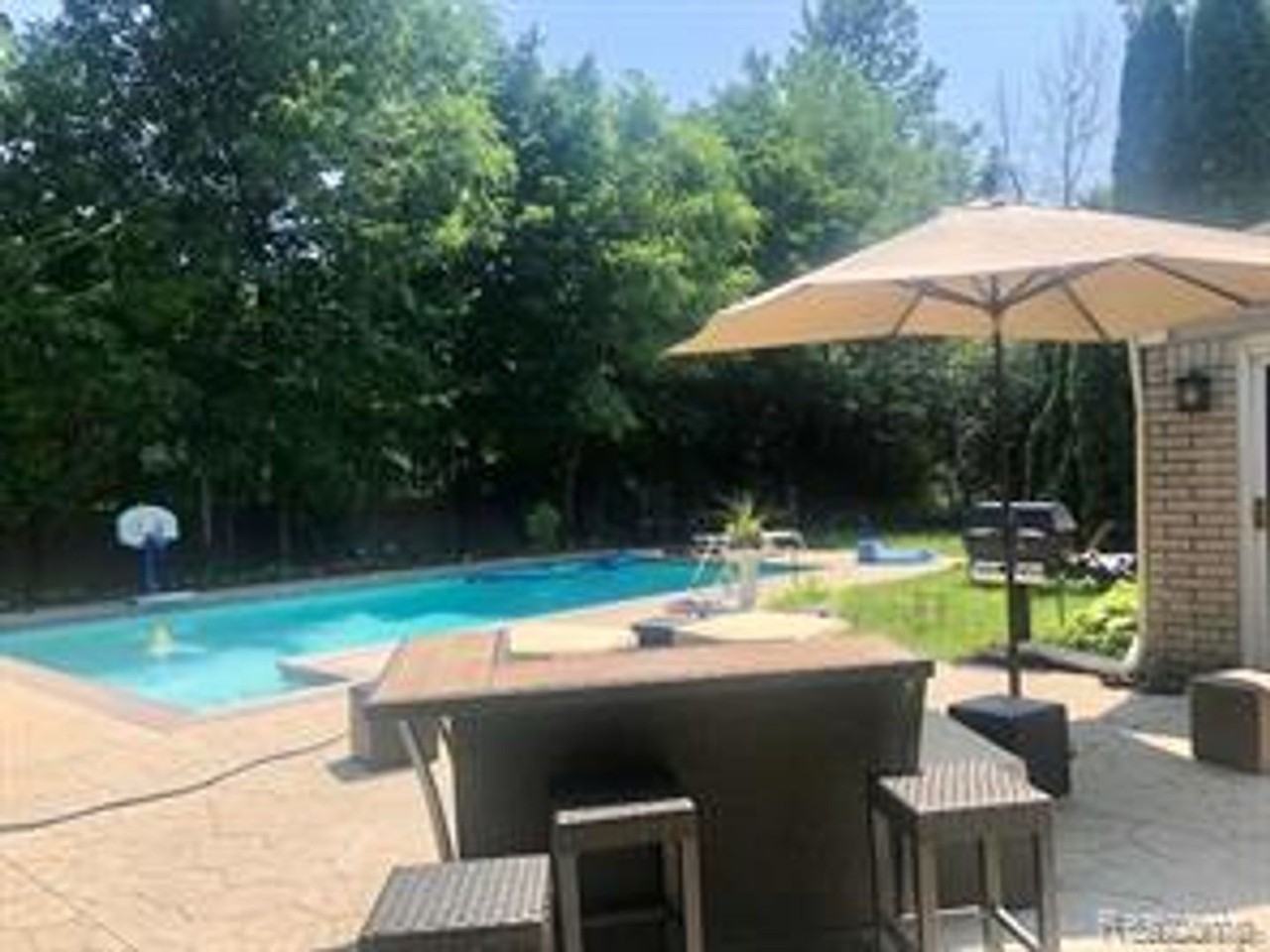 3730 Eastbourne Dr - Photo 4 of 50