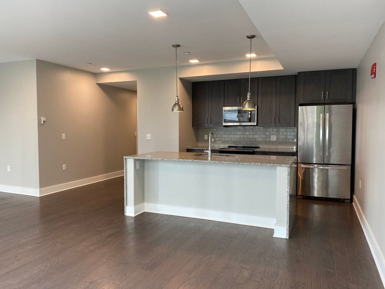 88 on Elm - Photo 2 of 50