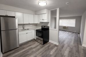 featured image of 1970 N 18th Ave #16