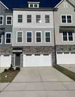 featured image of 2024 Eva Pearl Dr #1