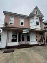 421 S Raleigh St #1 - Photo 1 of 1