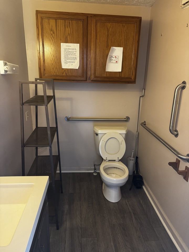 421 S Raleigh St #1 - Photo 3 of 11