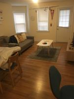 featured image of 825 N Aurora St #1