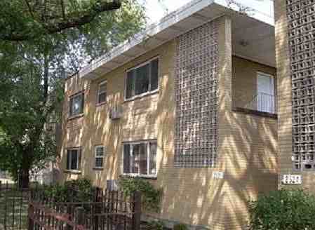 2530 W Foster Ave #208 - Photo 2 of 7