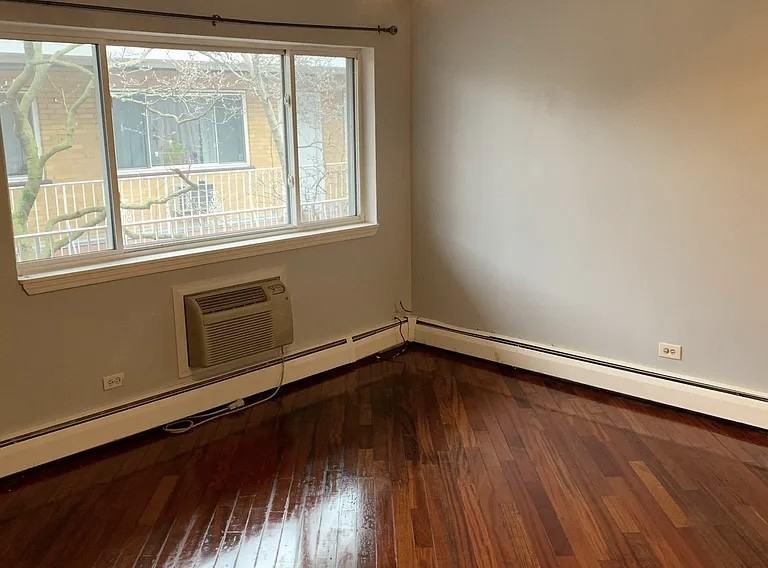 2530 W Foster Ave #208 - Photo 5 of 7