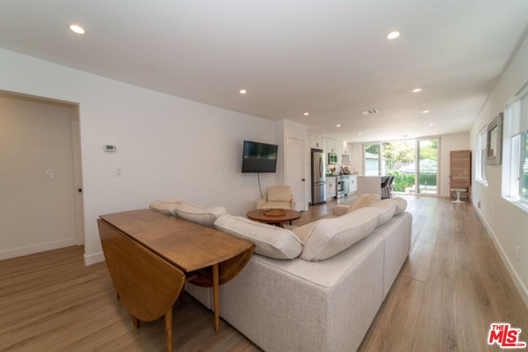 9044 Carson St #9044 - Photo 5 of 32