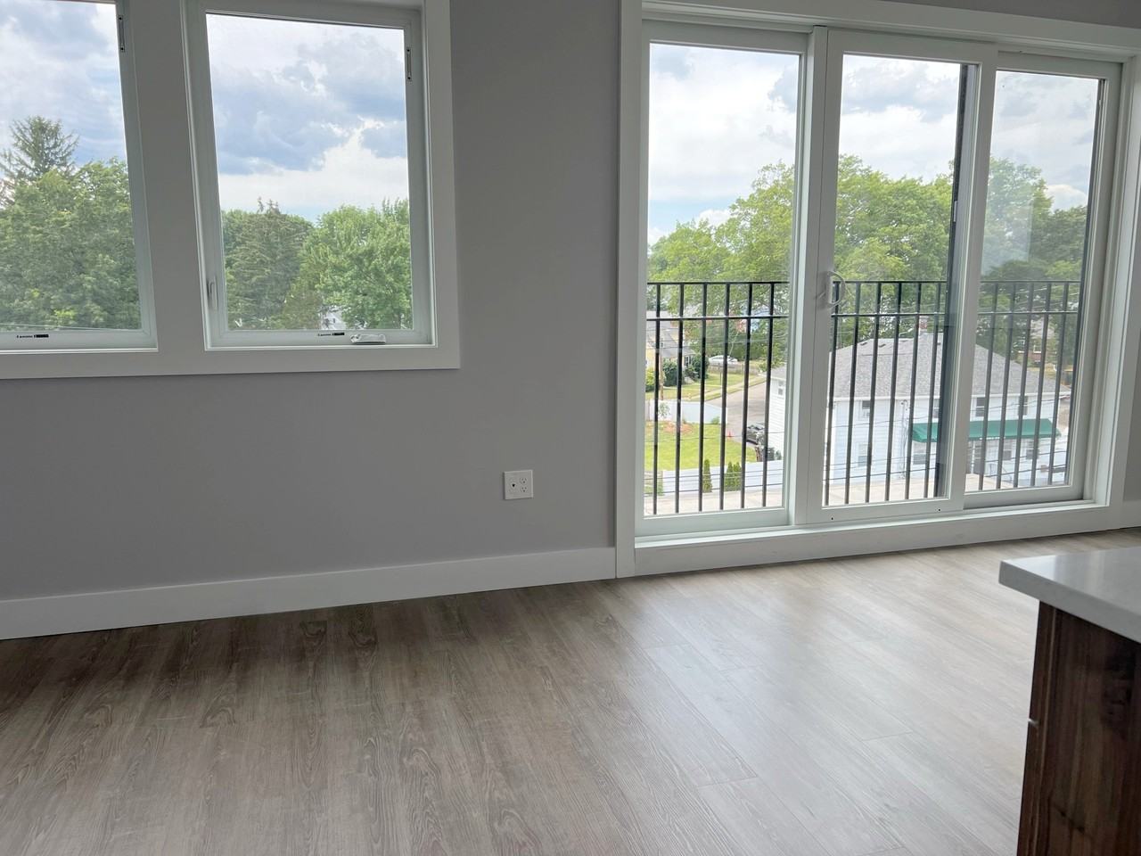 80 Bridge St #303 - Photo 7 of 18