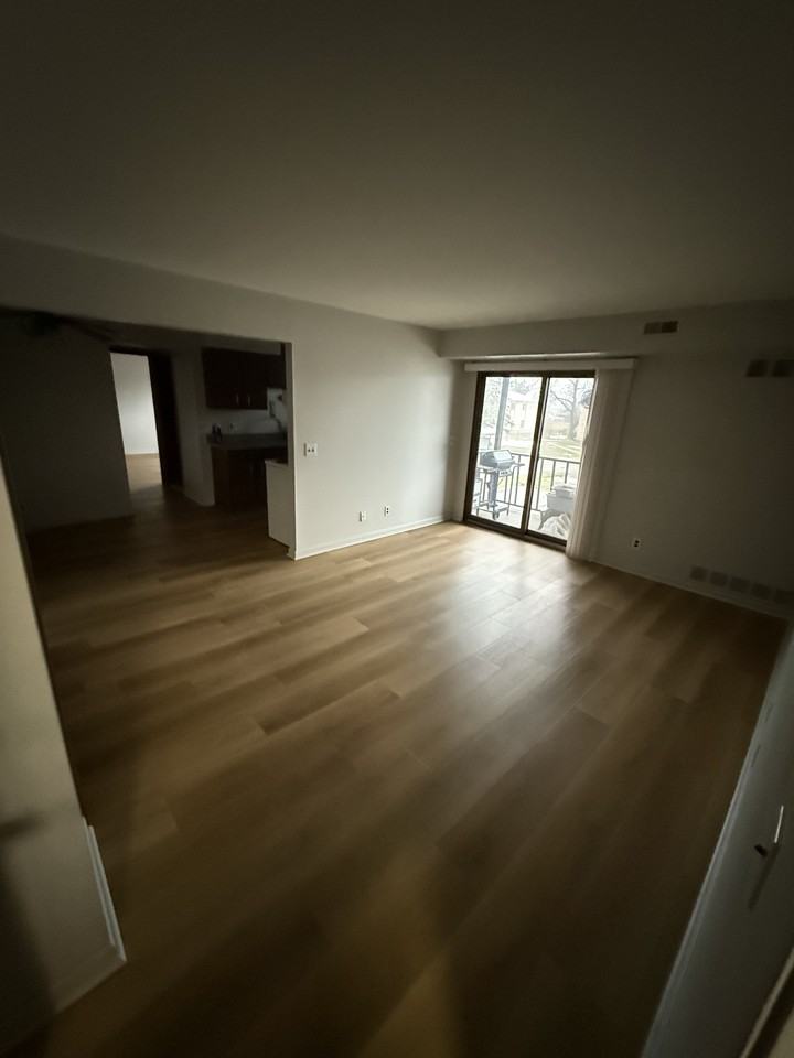 266 E 13 Mile Rd #30 - Photo 2 of 8