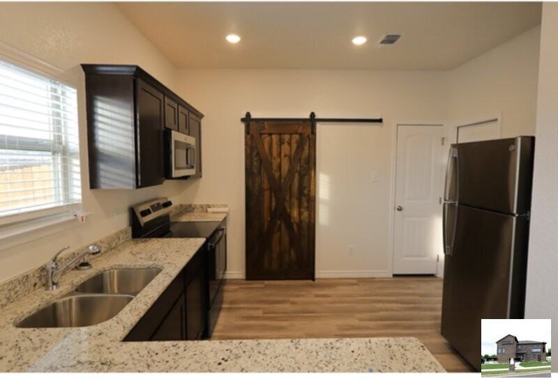 107 Levi Ct #A - Photo 2 of 5