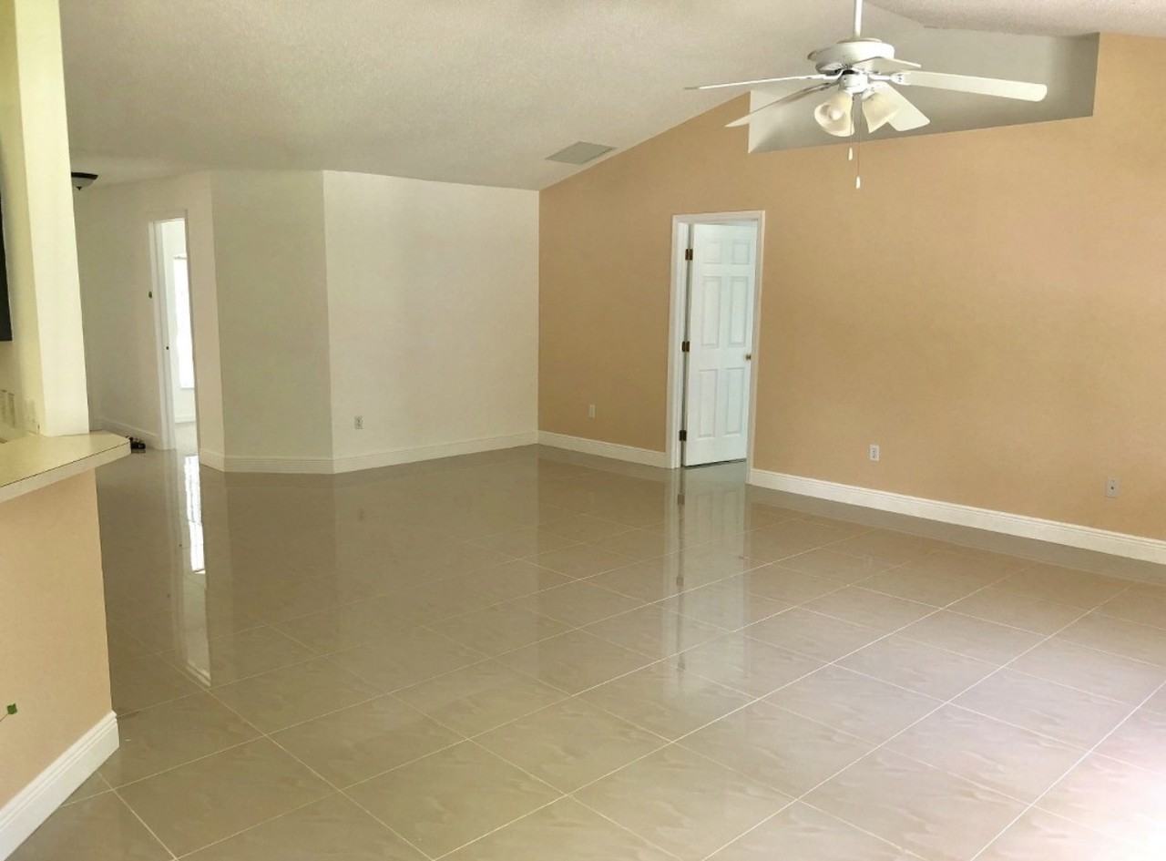 1241 Sw Melrose Ave #NA - Photo 4 of 19