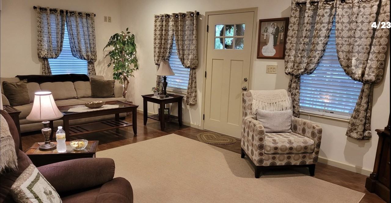 1003 Catherine St Apt A #NA - Photo 7 of 13