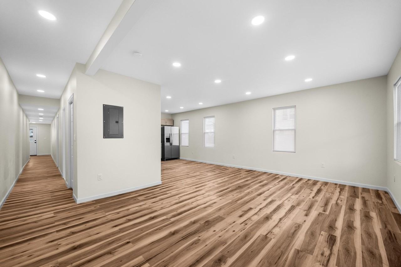 346 Bennett St #1 - Photo 5 of 15