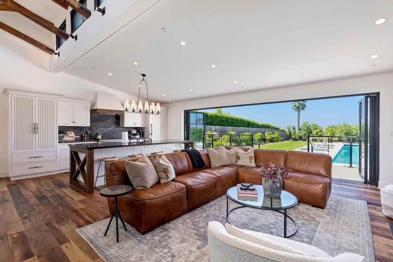 6711 Wandermere Rd #NA - Photo 2 of 22