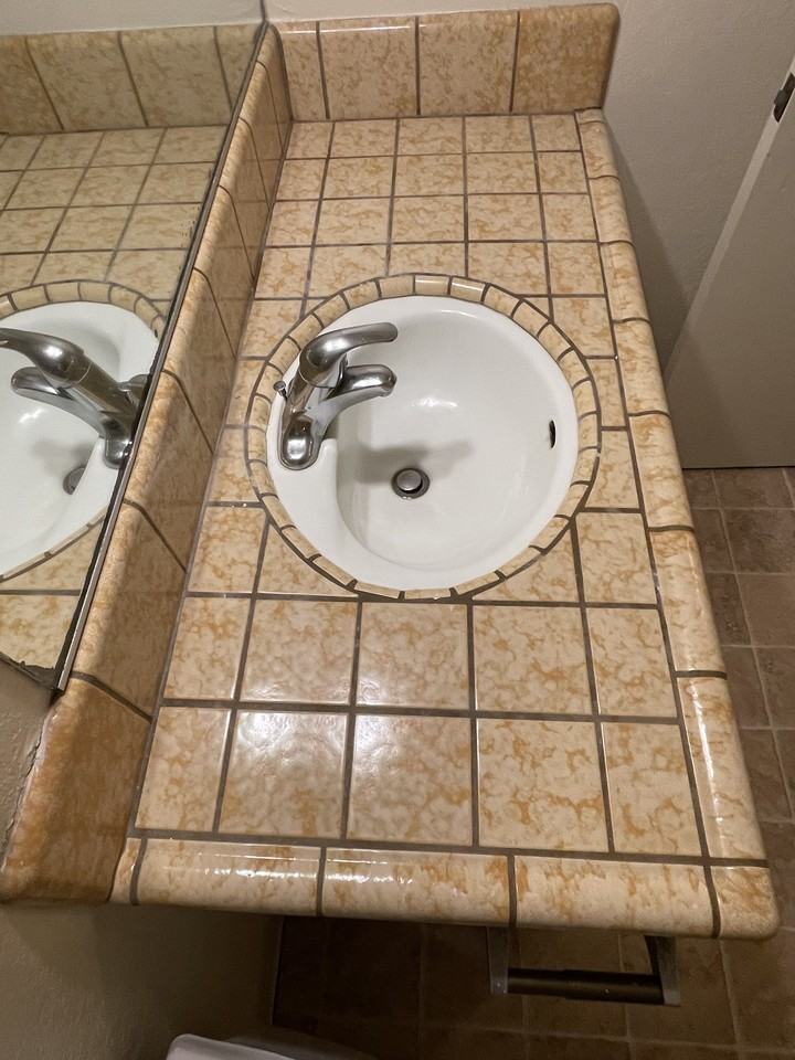 16 Stender Ave #A - Photo 4 of 8