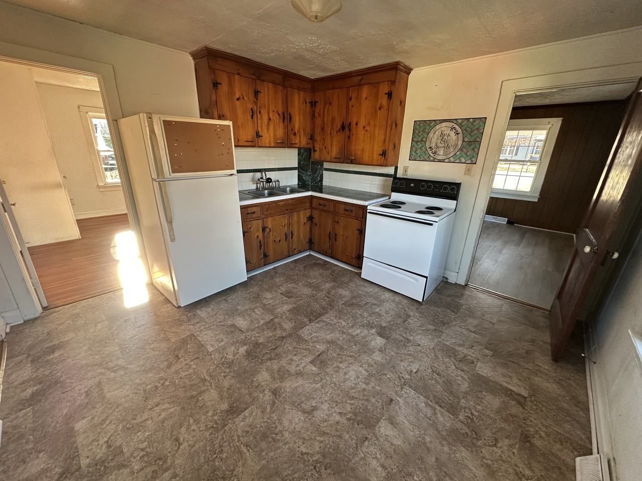 195 Triple Oak Cir #NA - Photo 5 of 22