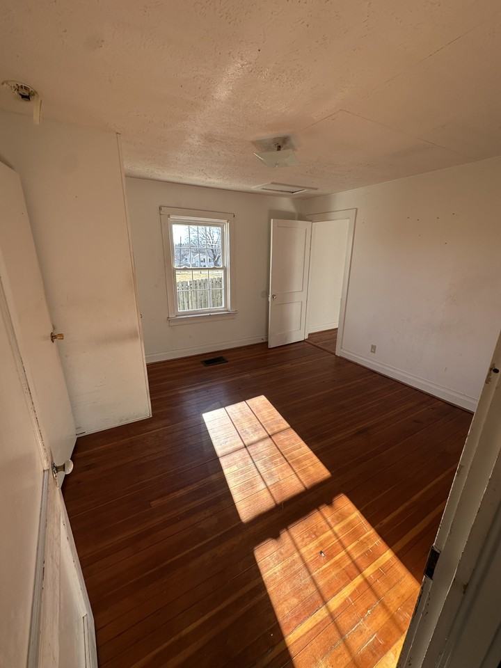 195 Triple Oak Cir #NA - Photo 7 of 22