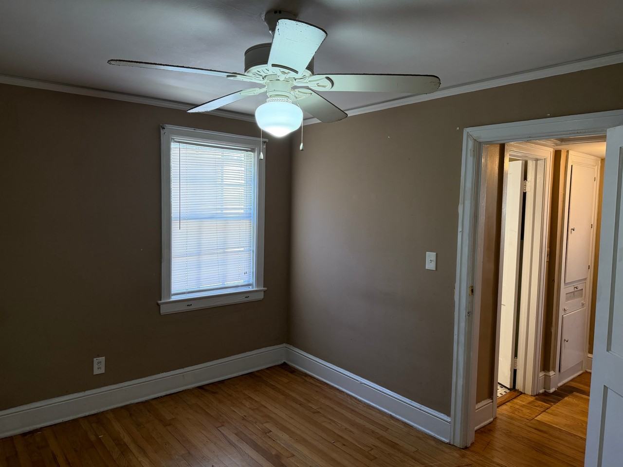 2414 Poplar St #NA - Photo 7 of 20