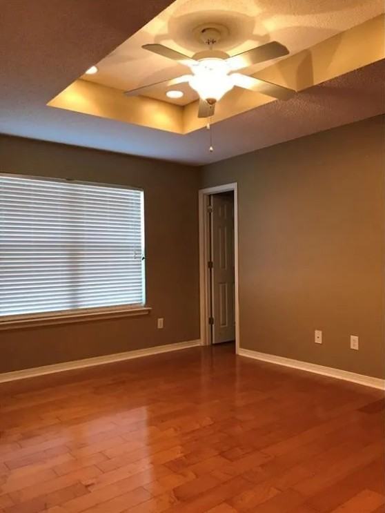 11900 Liberty Cir N #NA - Photo 7 of 10