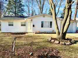 featured image of 119 Dodson Dr S #1