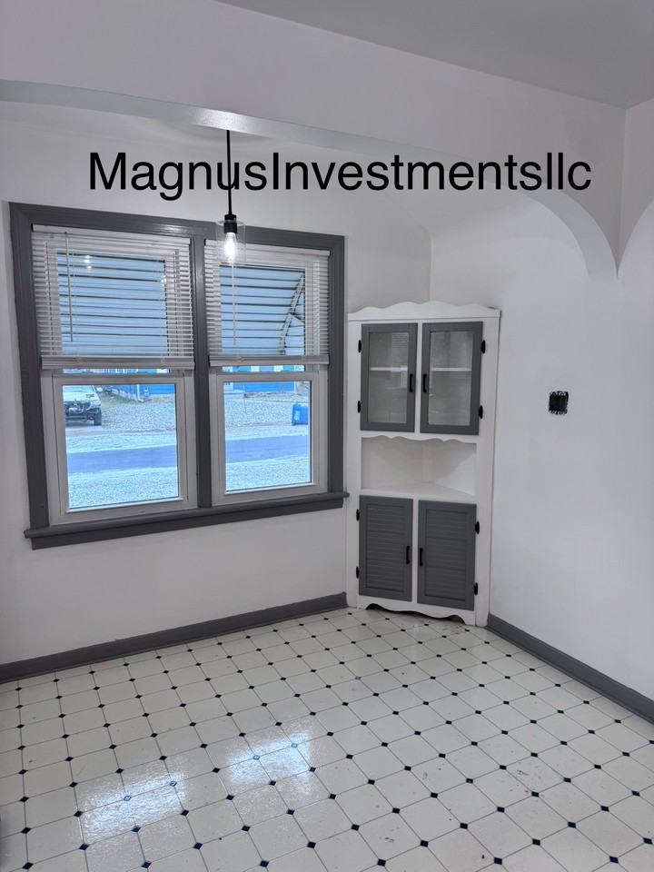 1009 Broer Ave #NA - Photo 2 of 14