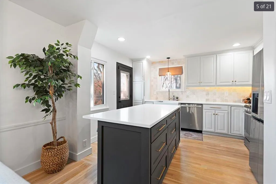 6820 Holmes Road - Photo 6 of 7