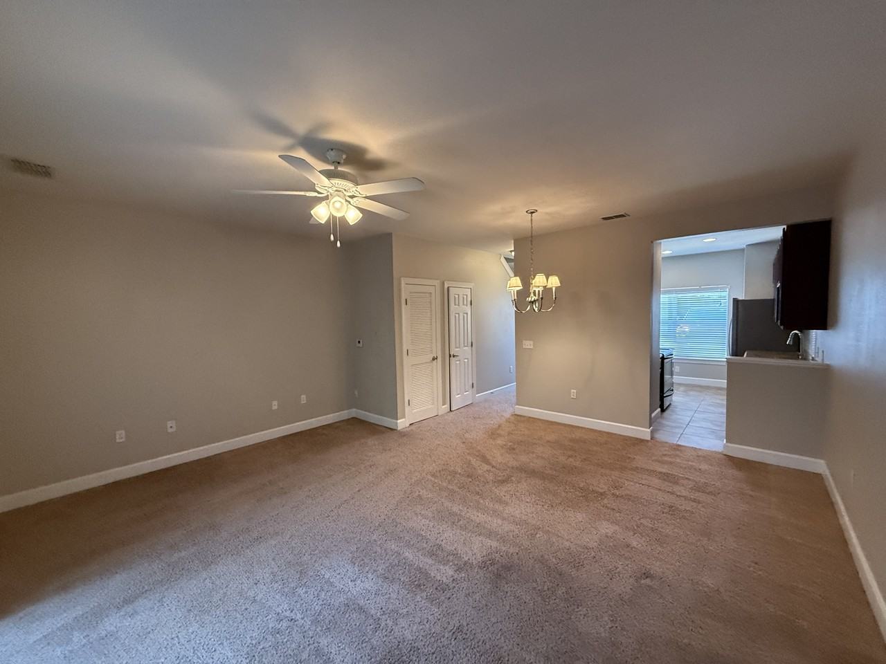 15284 331 Business - 1 #1 - Photo 6 of 19