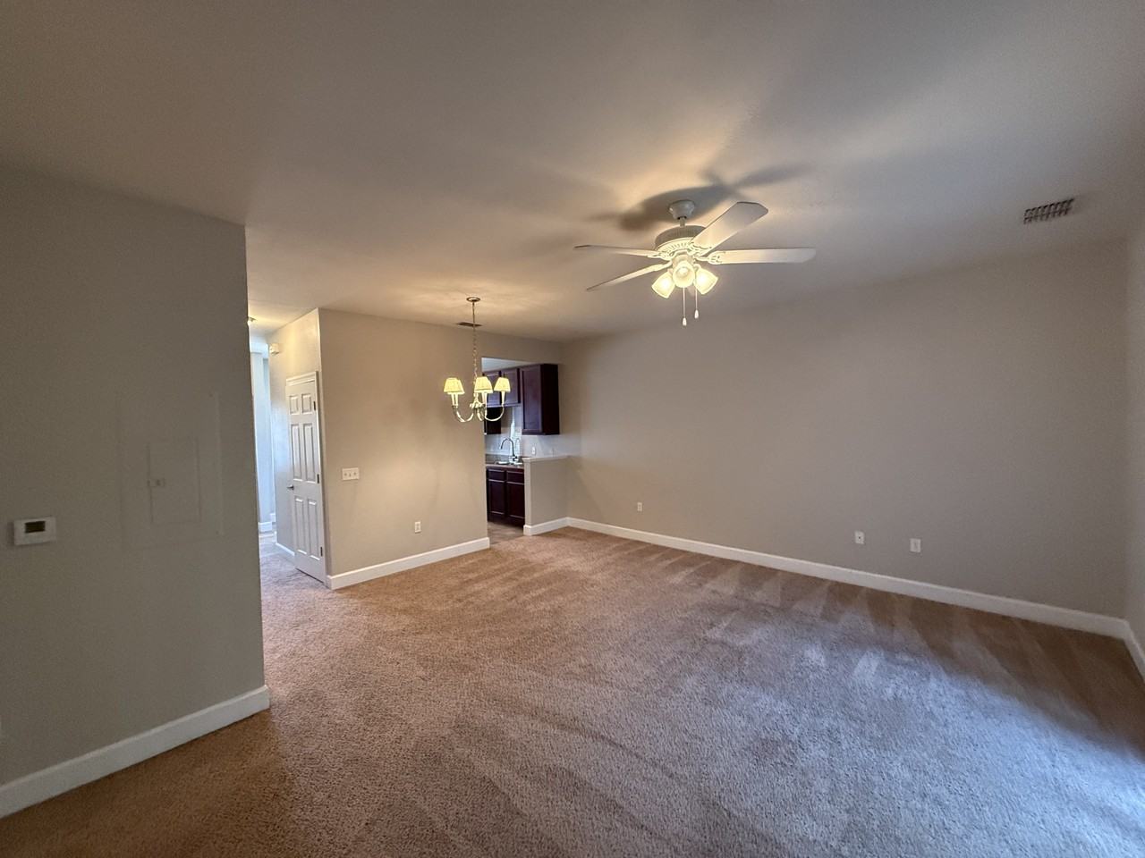 15284 331 Business - 1 #1 - Photo 7 of 19