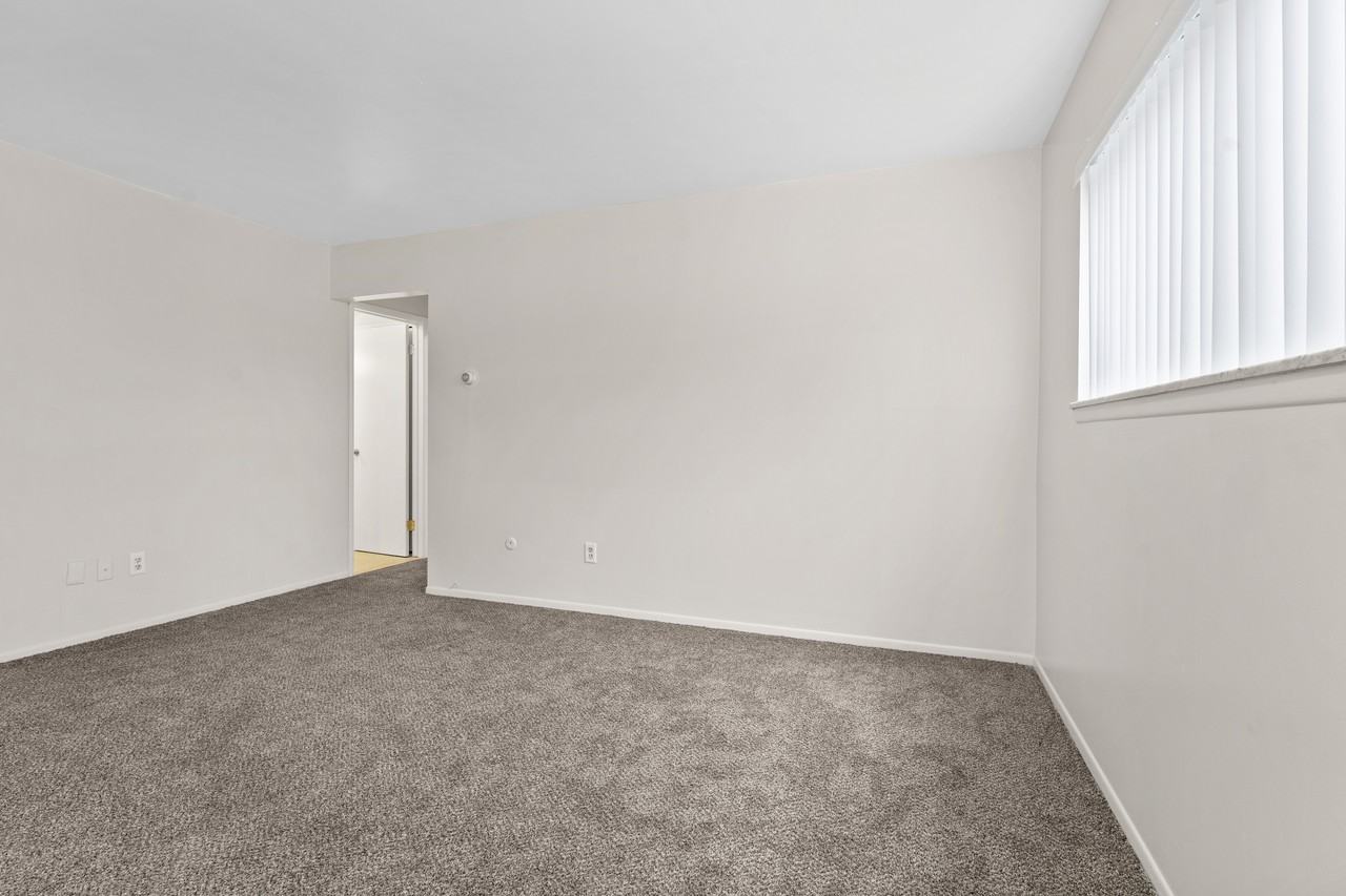 4221 Quarry St #2 - Photo 7 of 10