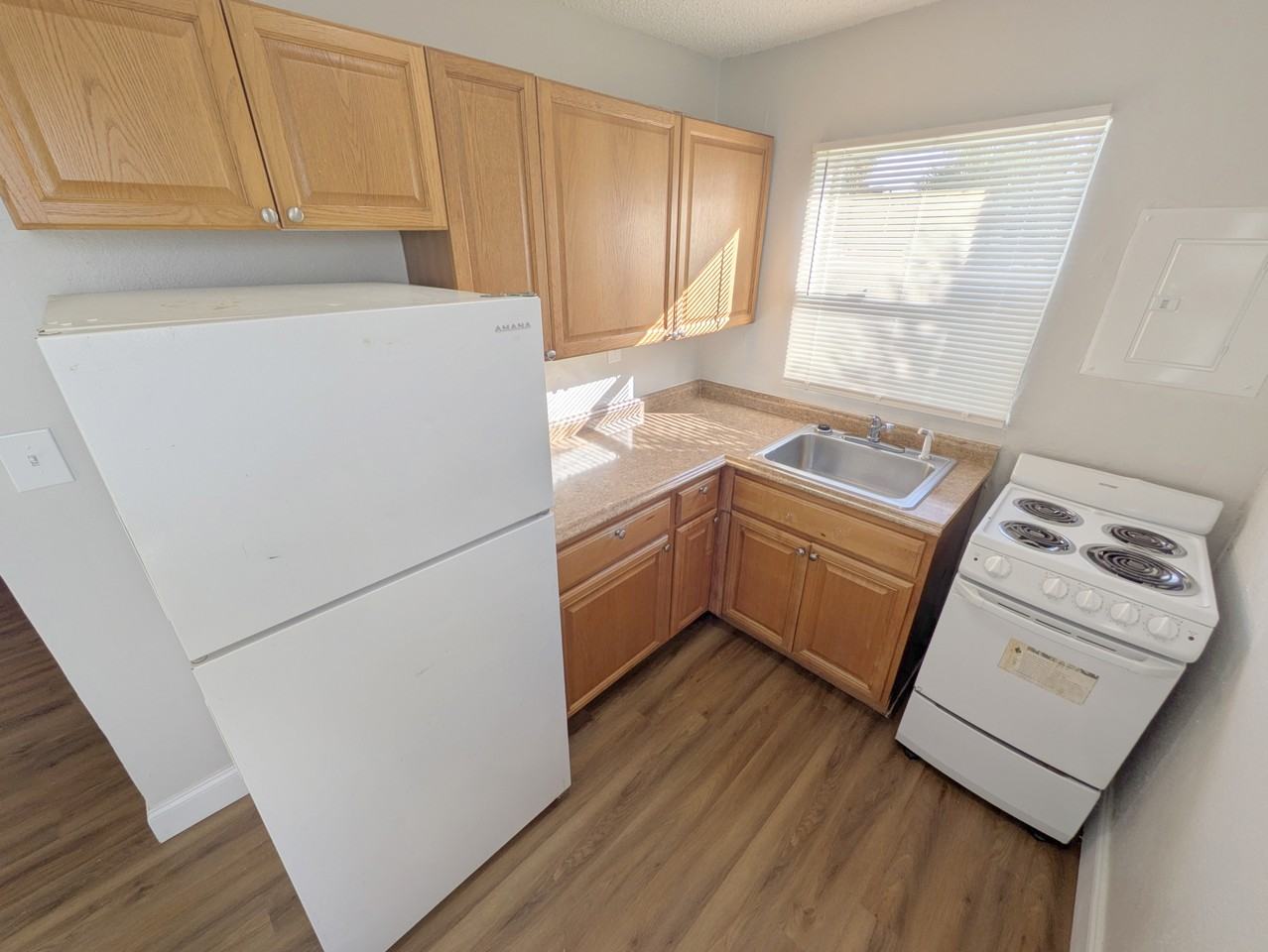 512 Northwood Rd #201 - Photo 6 of 19