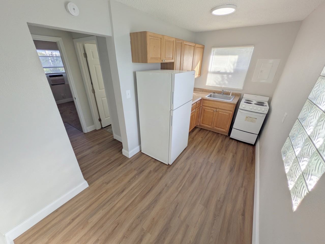 512 Northwood Rd #201 - Photo 7 of 19