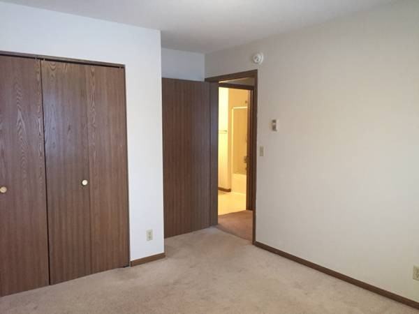 2809 Oakes Ave #1 - Photo 3 of 3