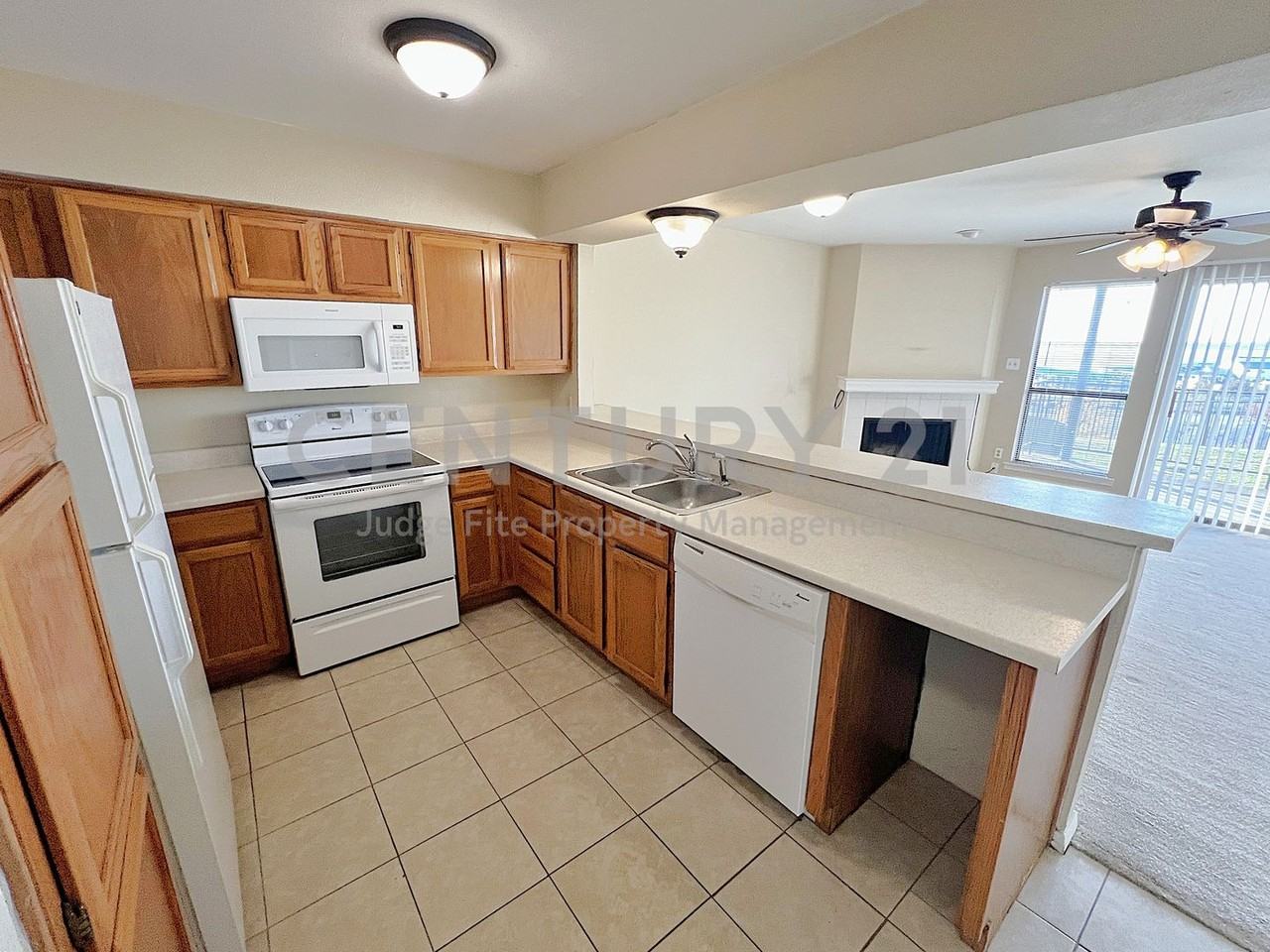 171 Henry M Chandler Dr - Photo 2 of 11