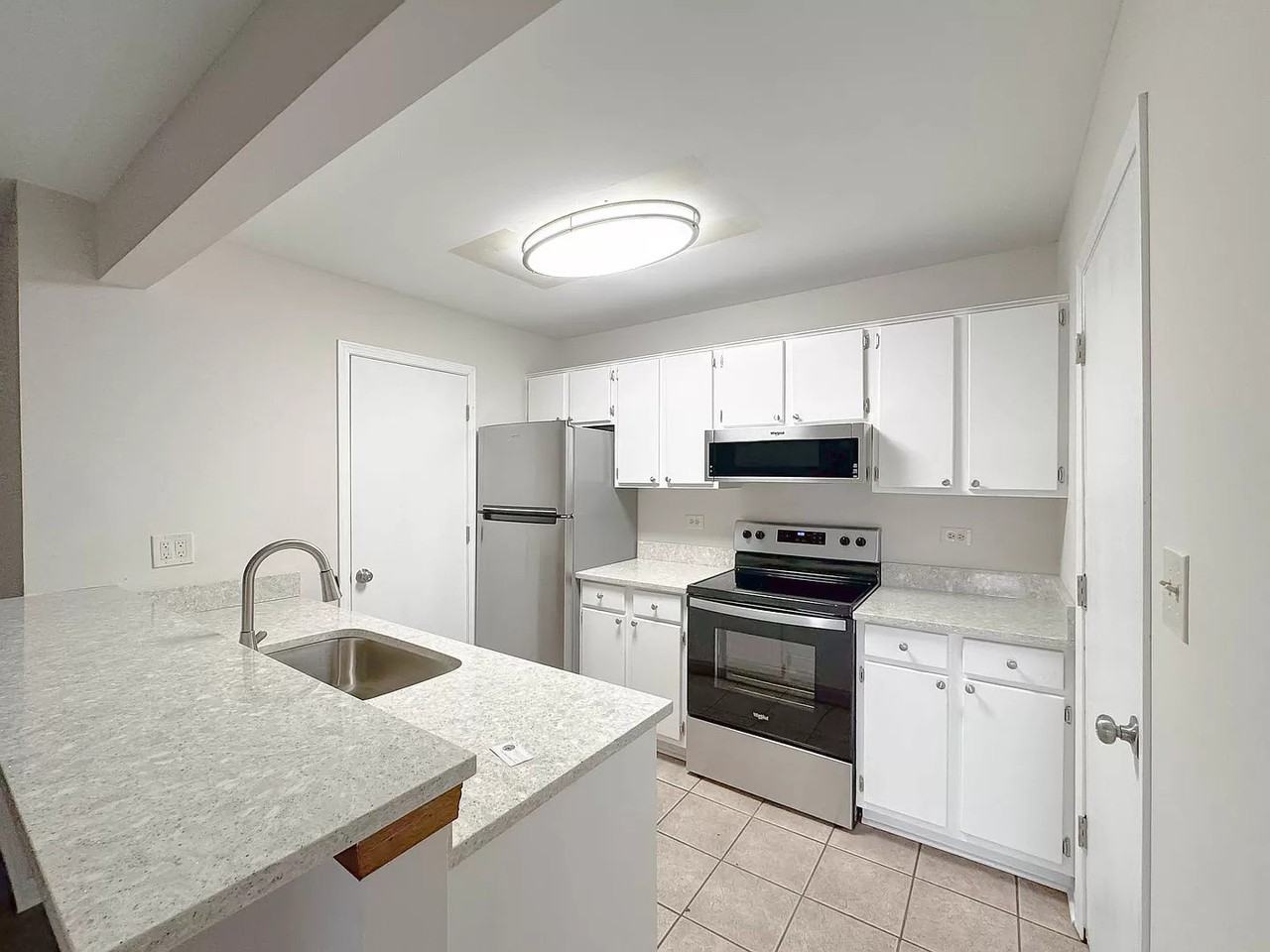 4303 W Shamrock Ln #1D - Photo 4 of 9