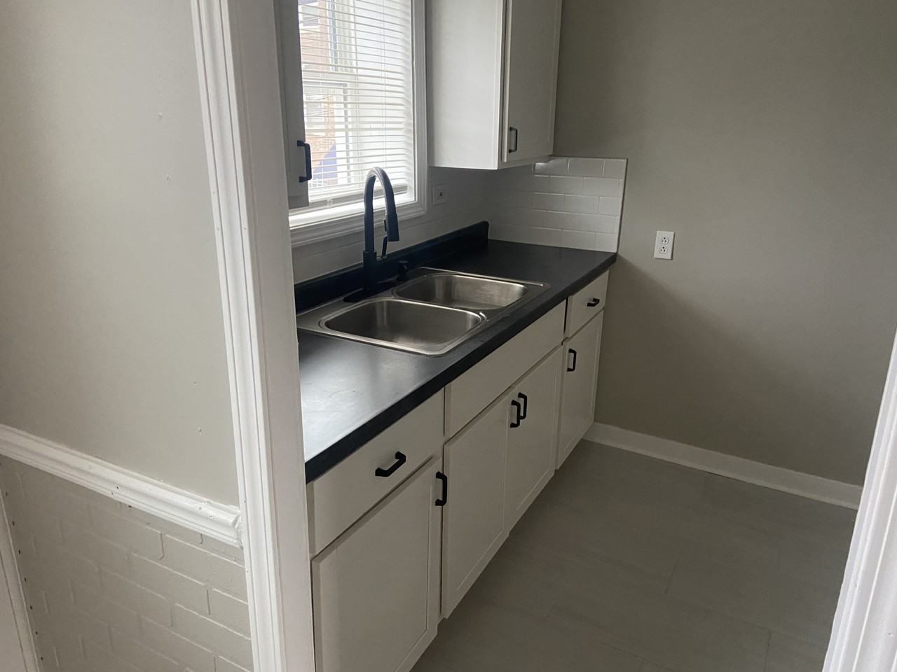 6447 Alexander Ave #2 - Photo 6 of 7