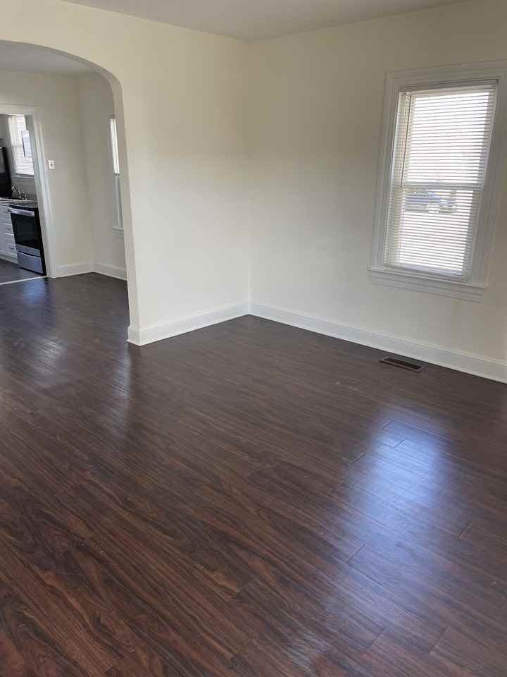 406 Hammond St #1 - Photo 3 of 13