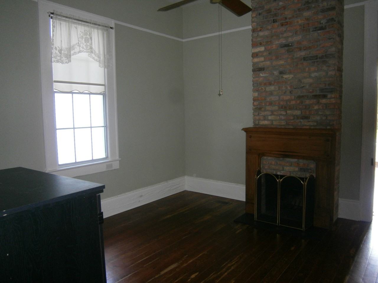 220 Amelia St #NA - Photo 6 of 15