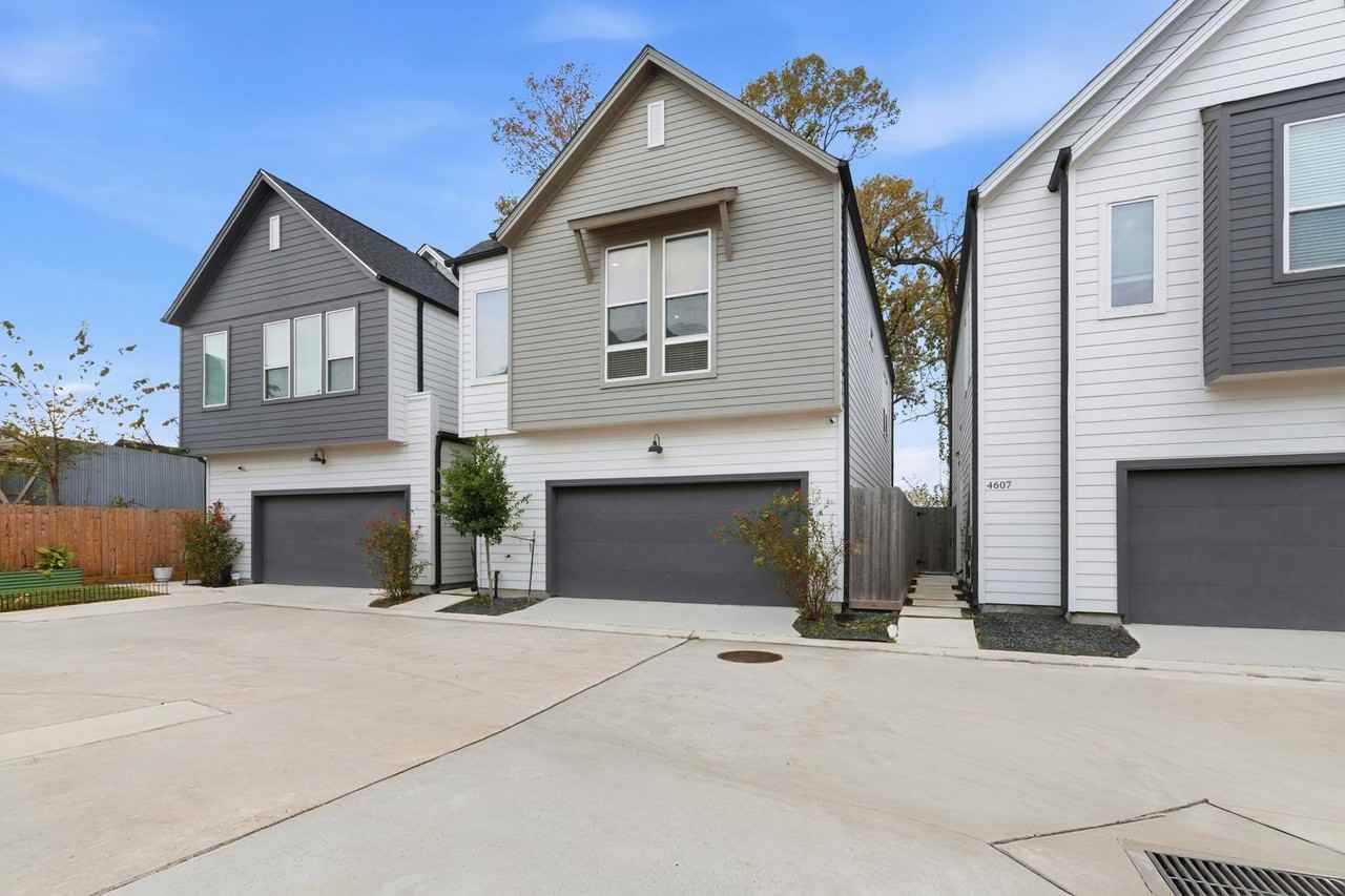 4605 Lavatera St - Photo 2 of 42