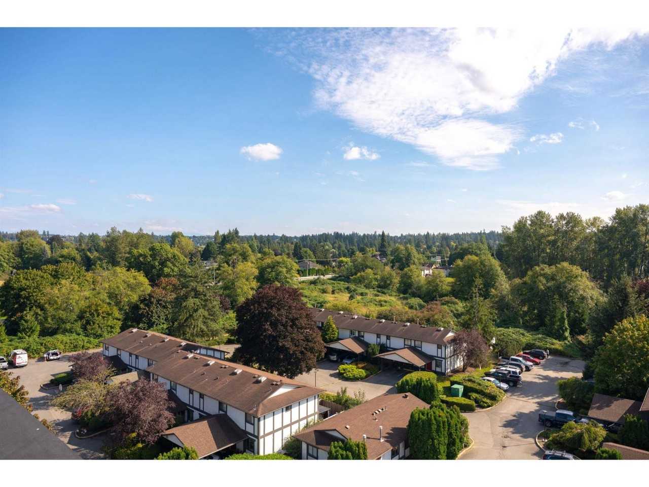 5398 207 Street #3 Bed - Photo 6 of 18