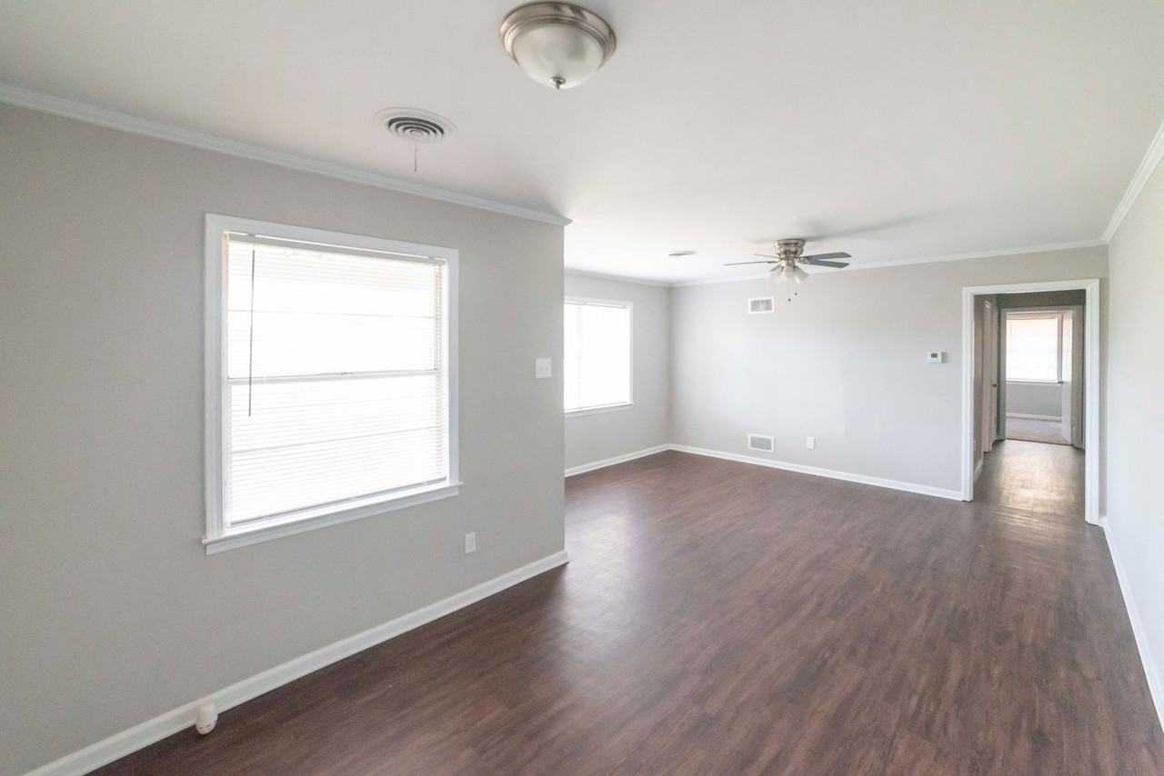 3109 Christine Rd - Photo 6 of 14