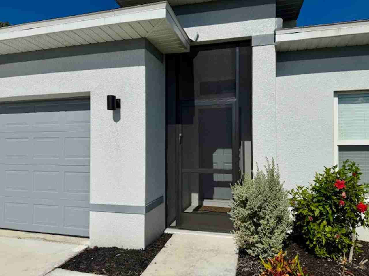 642 Tropicana Pkwy E - Photo 2 of 26