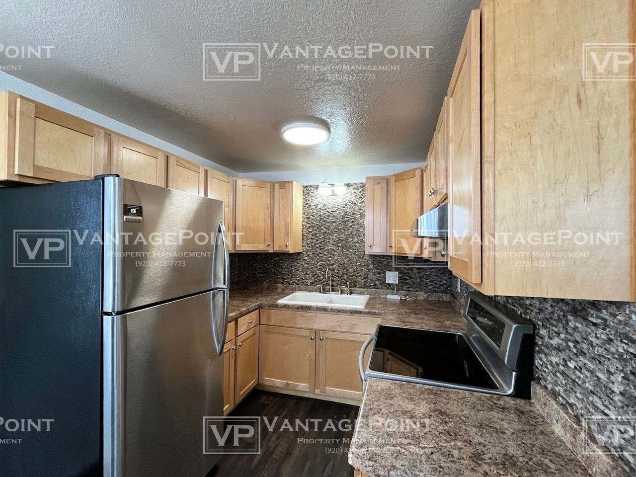 1647 W Mason St #1 - Photo 3 of 13